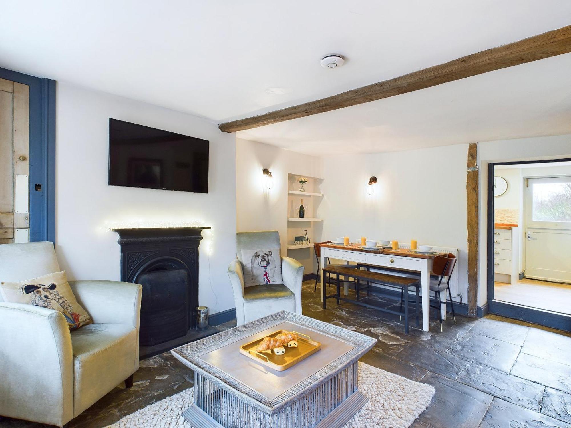 Cosy Cottage In Moreton-In-Marsh Bagian luar foto